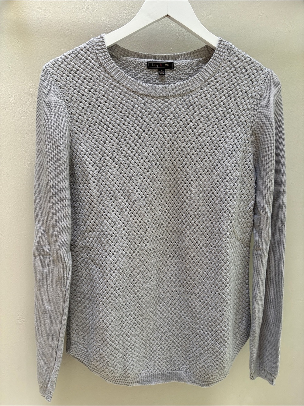 Lefty & Me Women's Light Gray Crewneck Textured Sweater